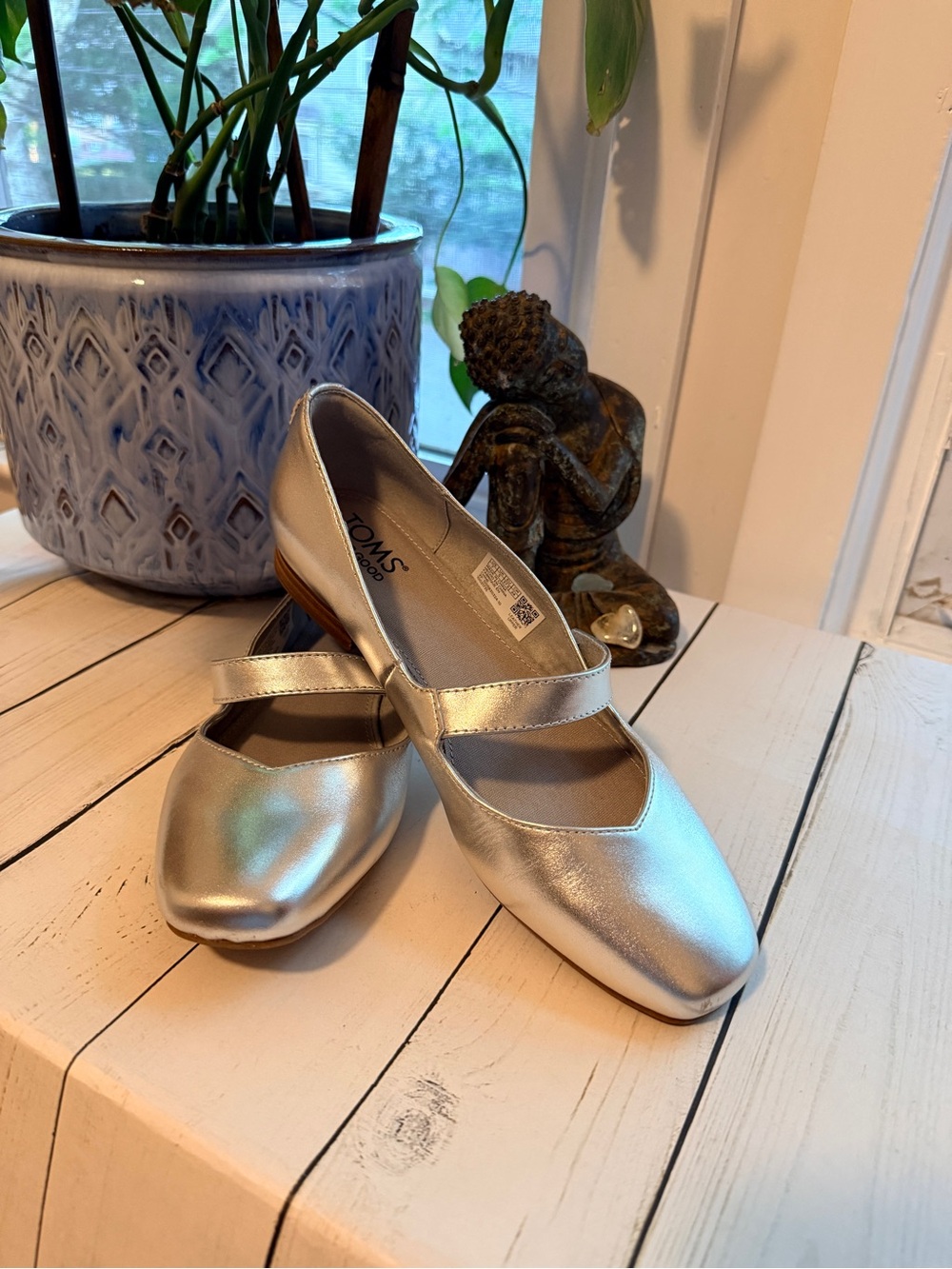TOMS | Metallic Silver Mary Jane Flats